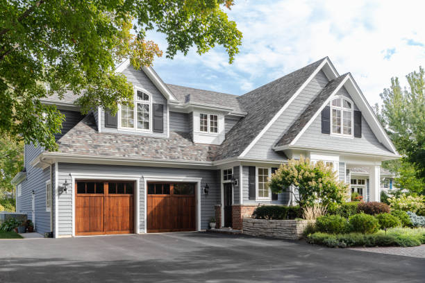 Best Roof Moss and Algae Removal  in Shenandoah Junction, WV